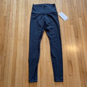 BNWT Lululemon Wunder Under Pant Roll Down size 6